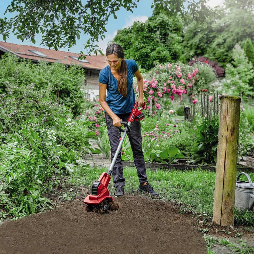 Jaką glebogryzarkę elektryczną wybrać w 2024 – Ranking oraz Opinie